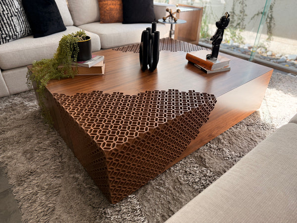 Mesa de centro perforada