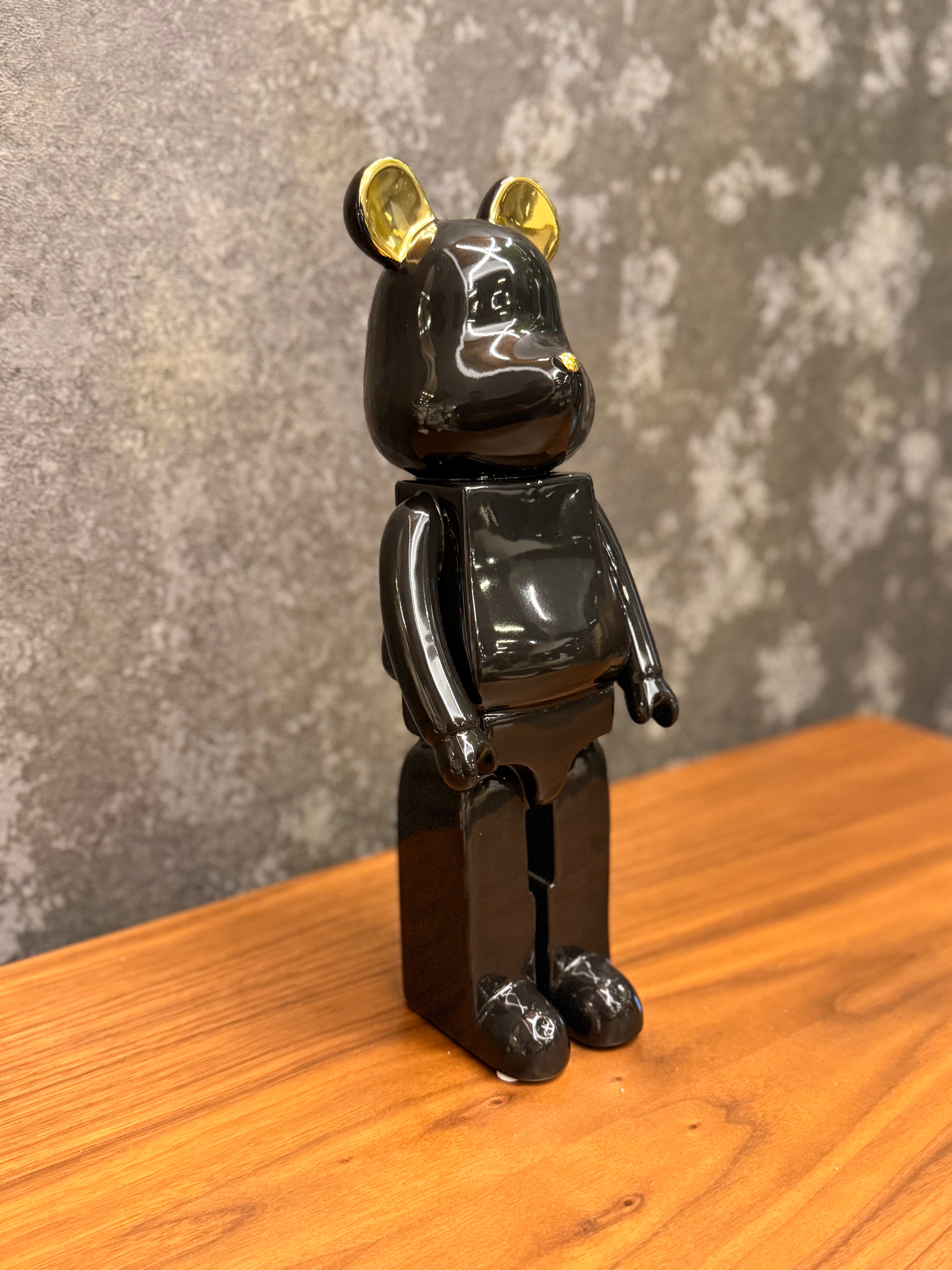 FIGURA OSO TOLGA