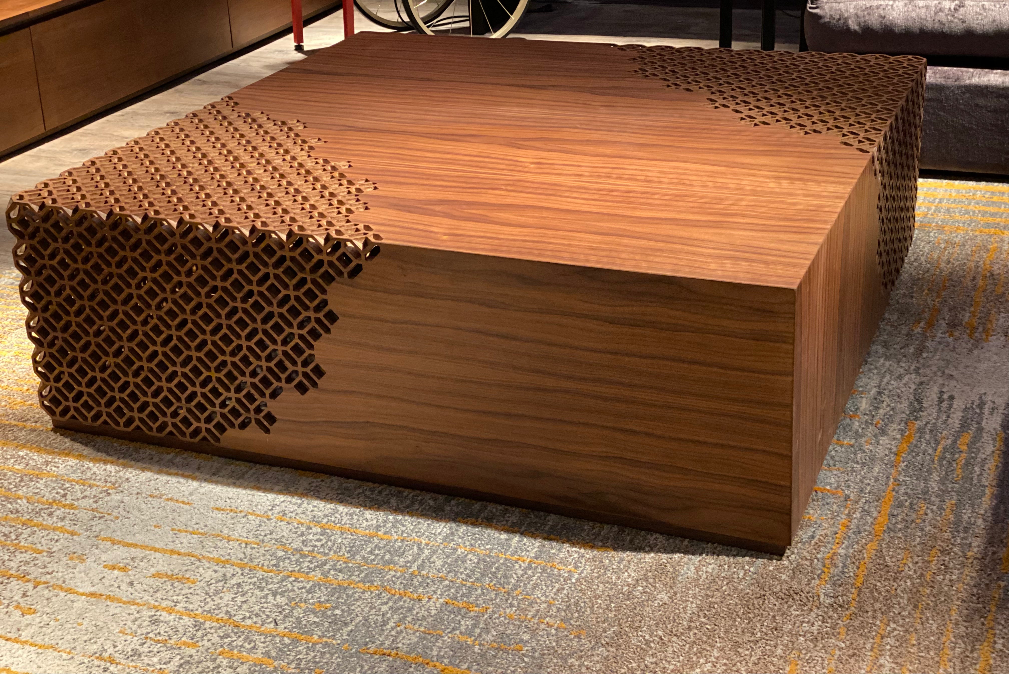 Mesa de Sala Perforada